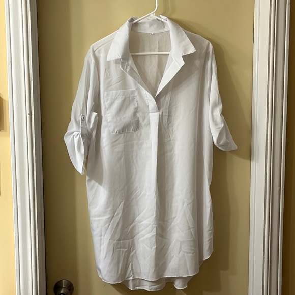 Beach cover up - Picture 1 of 2